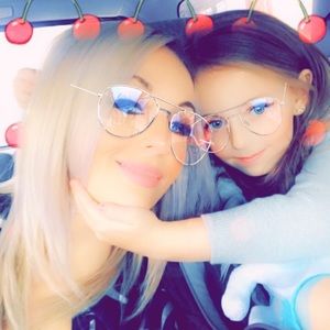 Meet your Posher, Meaghan